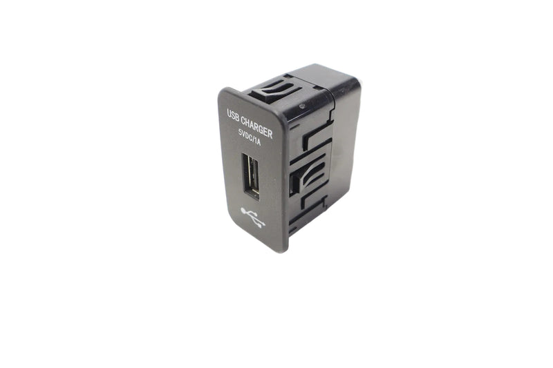 795405002 Genuine Paccar USB Port Charger 5VDC