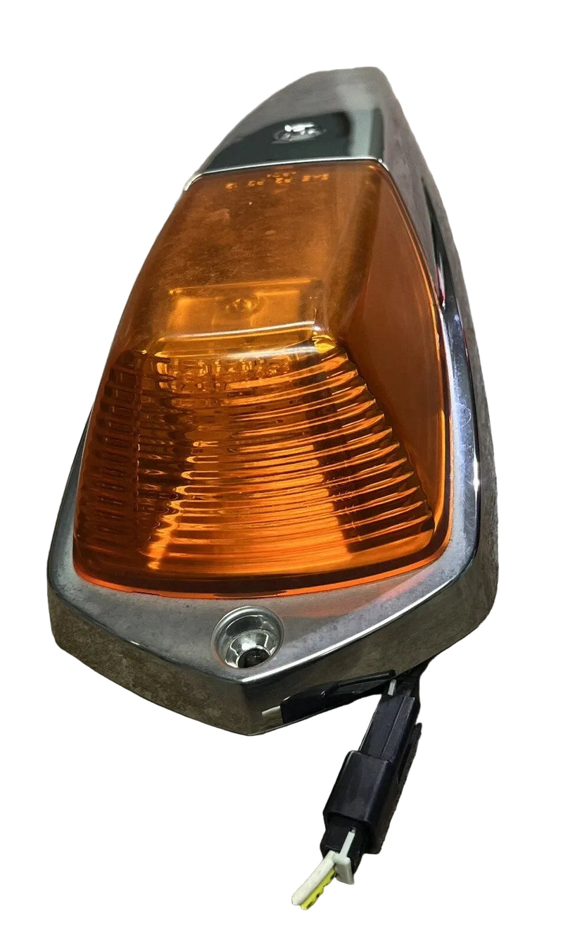 P54-1120-100 Genuine Paccar Roof Marker LED Lamp