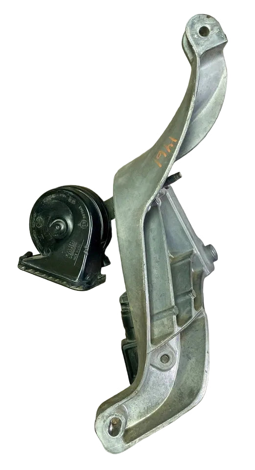 D11-1508 Genuine Paccar Left Side Air Cleaner Mounting Bracket